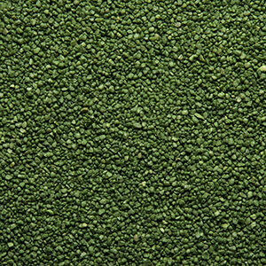 Nærbillede af grøn farvet sand 1,2-1,8 mm der anvendes til stentæppe, fugefri gulve, slidstærke gulve og skridsikre gulve på industrigulv, butiksgulv, showroomgulv, værkstedsgulv, kontorgulv, køkkengulv og vådrumsgulv og leveres af ekspert i og leverandør af materialer til gulve Stonewalk